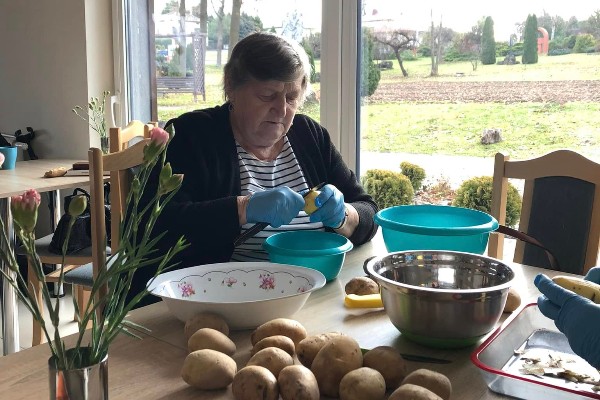 Zapach placków ziemniaczanych rozciągał się dziś po całym domu