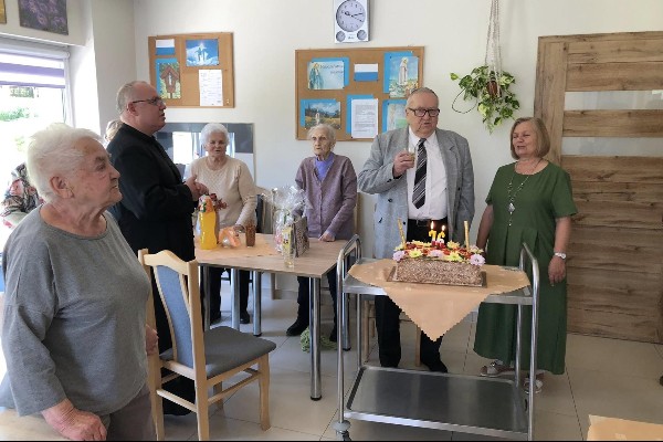 Słonecznie, majowo, urodzinowo 76 lat - pana Janka 