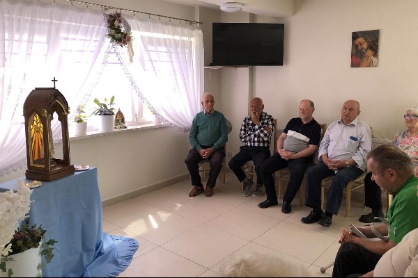 Przeżywaliśmy drugie Objawienie Matki Bożej Fatimskiej podczas odmawiania modlitwy różańcowej. 